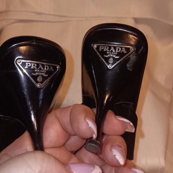 Vintage black Prada Kitten Heels 6.5 - Picture 2 of 6